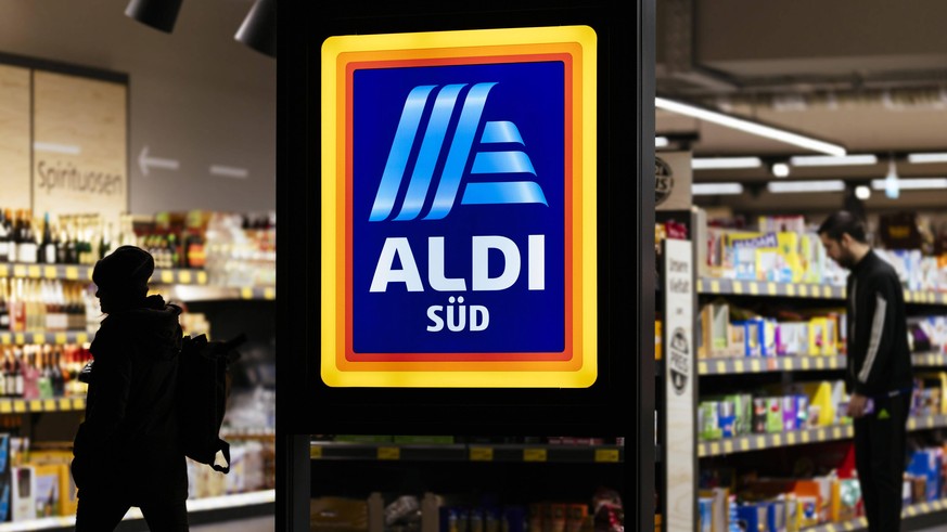 Eine Filiale von Aldi Süd auf der Luxemburger Straße. Köln, 04.04.2020 *** A branch of Aldi Süd on the Luxemburger Straße Cologne, 04 04 2020 Foto:xC.xHardtx/xFuturexImage