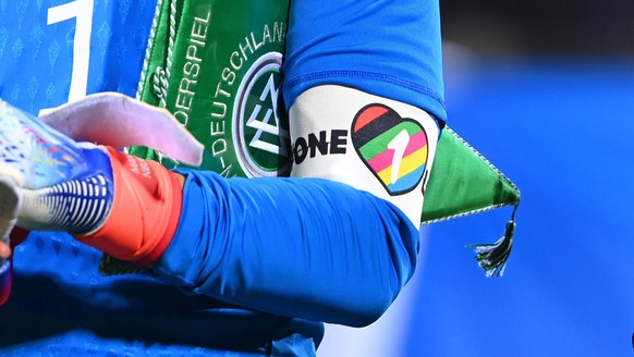 FUSSBALL WM 2022 VORRUNDE GRUPPE E Deutschland - Japan 21.11.2022 Archivbild, Torwart Manuel Neuer Deutschland wird bei den WM Spielen nicht mit One Love-Binde spielen, aus Angst vor Sanktionen der FI ...