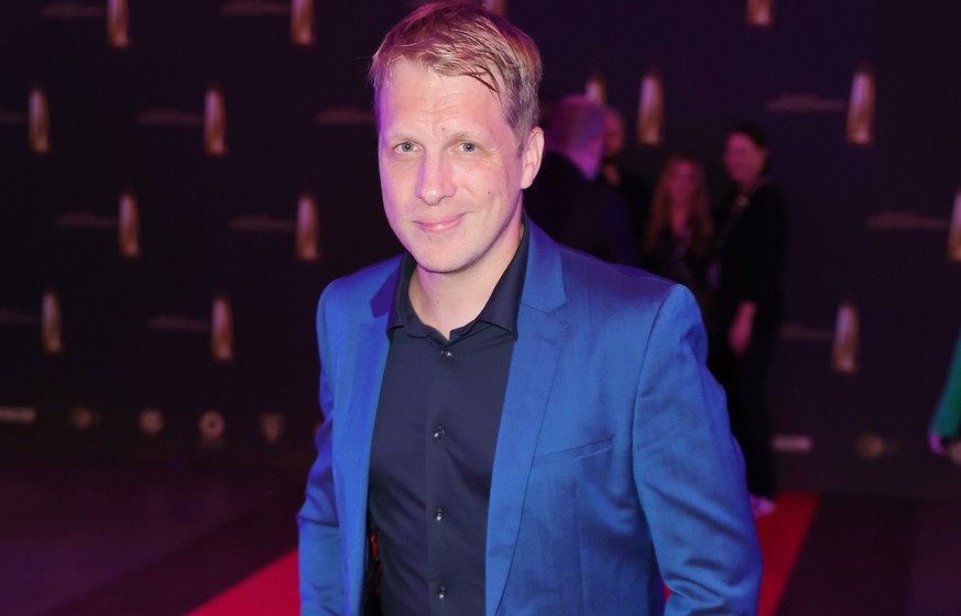 COLOGNE, GERMANY - SEPTEMBER 14: Oliver Pocher attends the German Television Award (Der Deutsche Fernsehpreis) at MMC Studios on September 14, 2022 in Cologne, Germany. (Photo by Justin Sammer/Getty I ...