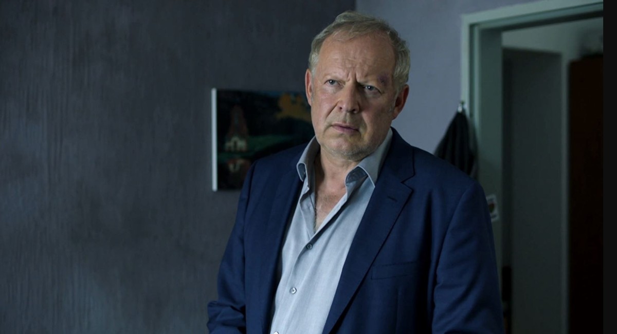 Der Borowski-"Tatort" überraschte mit einem "Ende" mitten im Film. Was dahintersteckt, verrät der Regisseur.