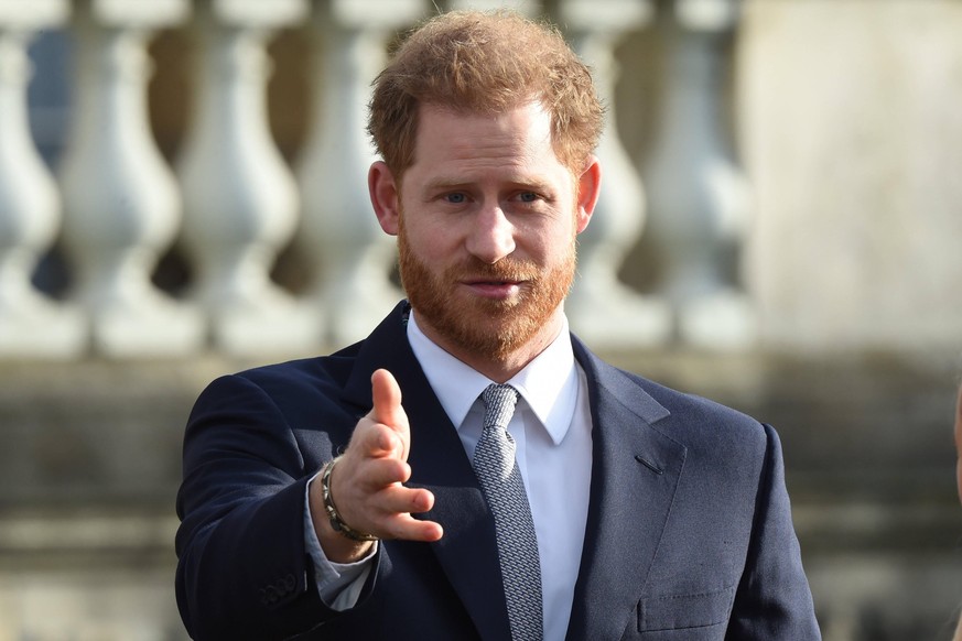 Rugby League World Cup 2021 draw The Duke of Sussex in the Buckingham Palace gardens, London, as he hosts the Rugby League World Cup 2021 draws. PA Photo. Picture date: Thursday January 16, 2020. See  ...