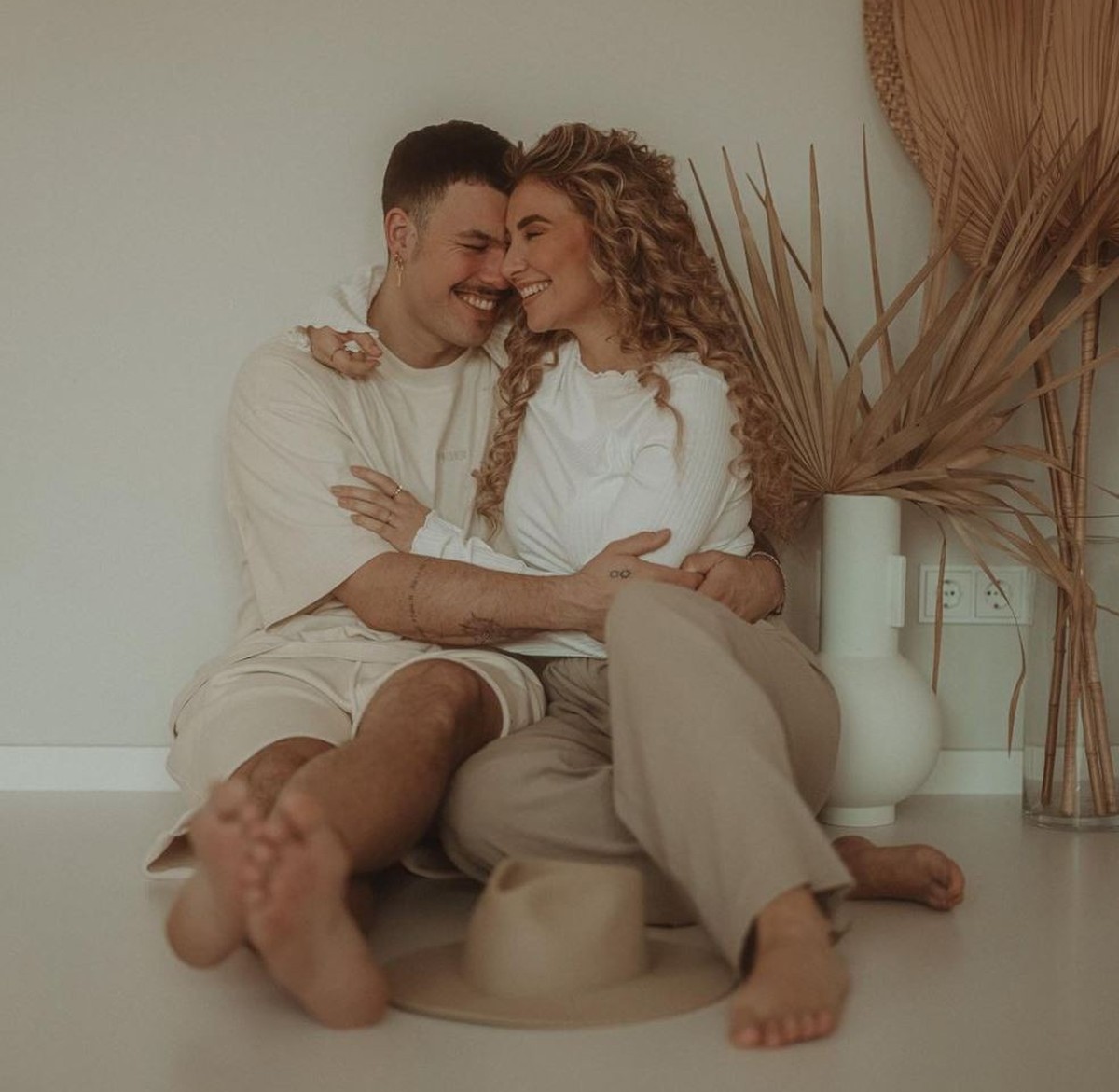Ana und Tim Johnson werden Eltern.