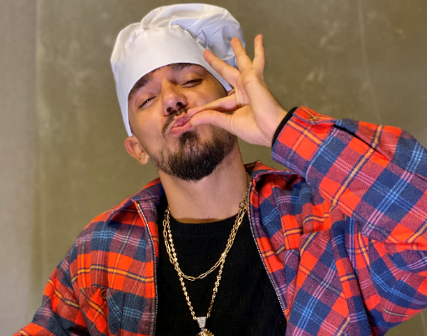Capital Bra: Vor kurzem feierte der Rapper einen Rekord mit seiner Pizza "Gangstarella".