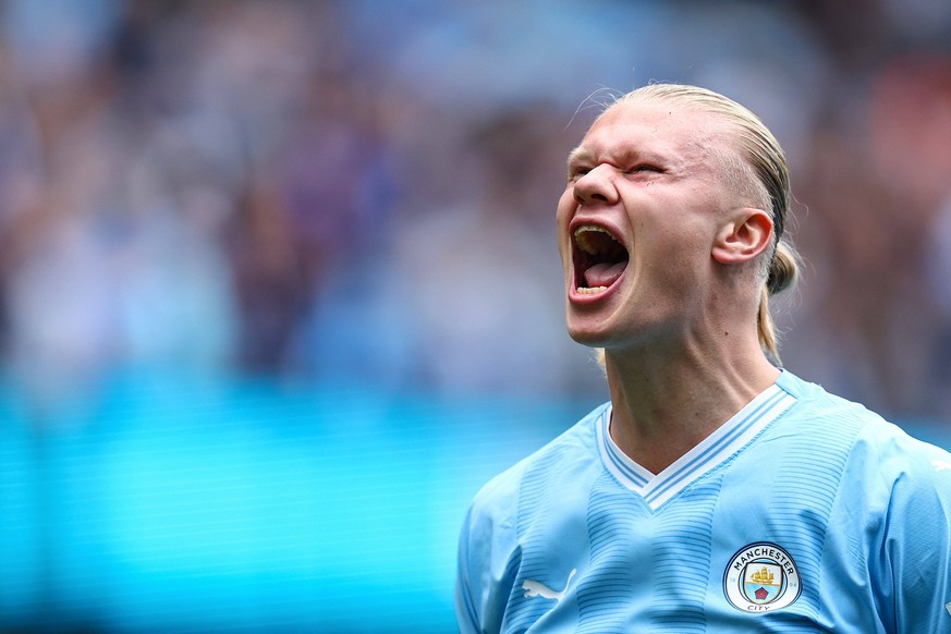 Man City v Nottm Forest 23 September 2023, Manchester - Premier League Football - Manchester City v Nottingham Forest - Erling Haaland of Manchester City celebrates scoring their 2nd goal - Photo: Cha ...