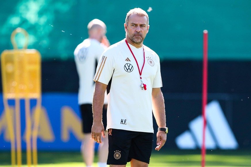 Bundestrainer Hansi Flick Deutschland - Training Nationalmannschaft Deutschland hinter der AOK Arena in Wolfsburg - Fussball,Deutschland,06.09.2023 *** National coach Hansi Flick Germany training nati ...