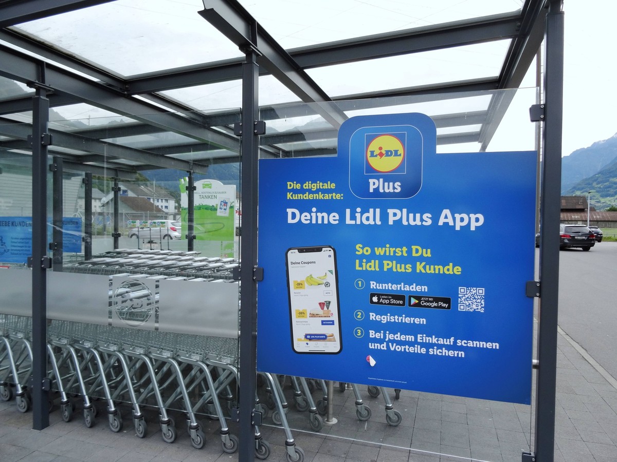 Foto Manuel Geisser 08.08.2023 Schweiz Tessin Bild : Lidl Schweiz Plus App *** Photo Manuel Geisser 08 08 2023 Switzerland Ticino Image Lidl Switzerland Plus App