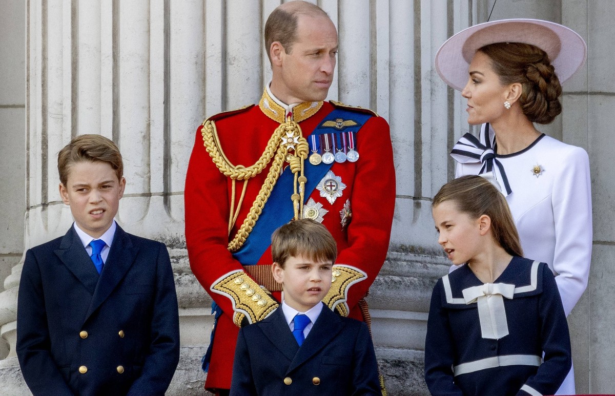 15-06-2024 England Prince George of Wales, Prince William, Prince of Wales, Prince Louis of Wales, Princess Charlotte of Wales, Catherine, Princess of Wales attending the Kings Birthday Parade Troopin ...