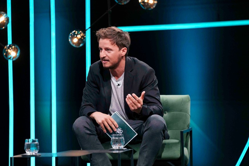 Tommi Schmitt ist Gastgeber der ZDFneo-Show &quot;Studio Schmitt&quot;.