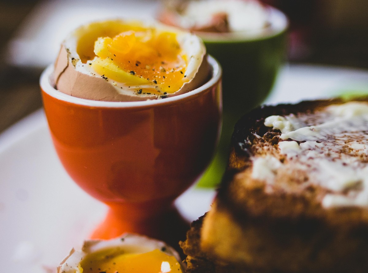 Nicht zu weich, nicht zu hart: Das perfekte Frühstücksei ist eine Kunst für sich.