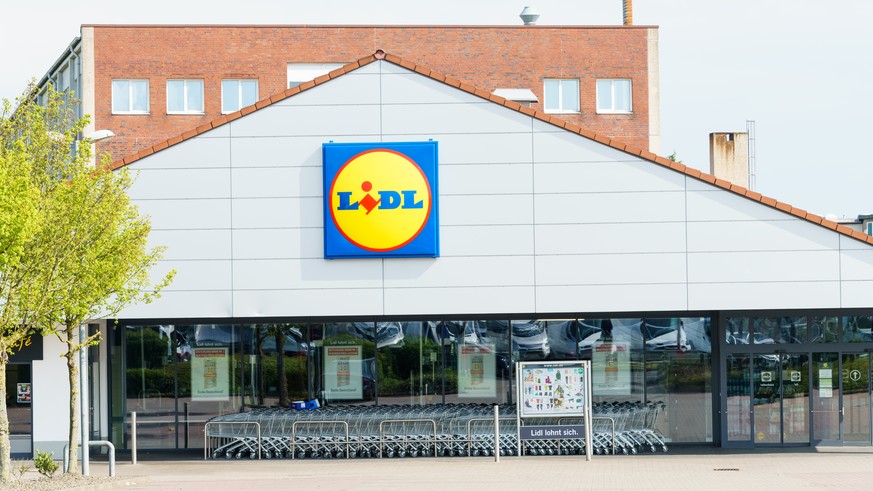 LIDL supermarket and logo. Lidl is a German global discount supermarket chain, that operates over 10,000 stores across Europe
