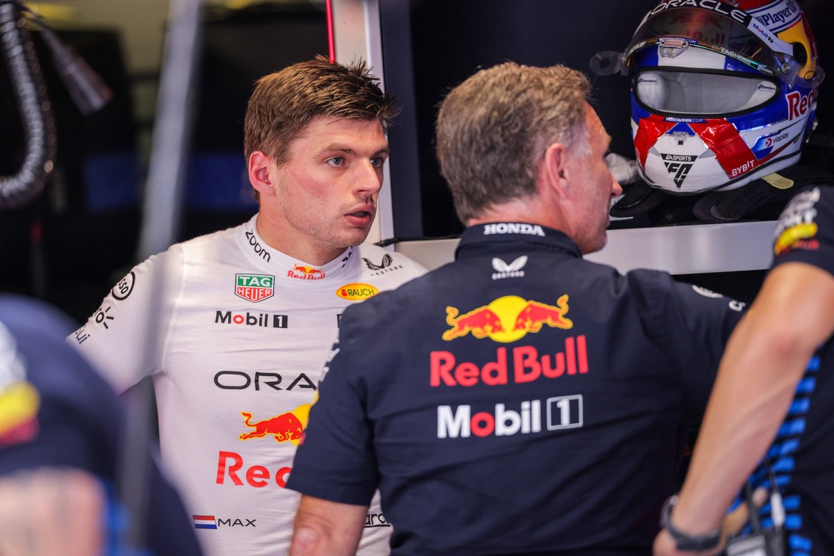 Foto IPP/Enrico Schiavi Monza 31-08-2024 Formula 1 F1 Gran Premio di Italia 2024 FP3 nella foto: Max Verstappen - RedBull Racing con Christian Horner - RedBull Racing Monza italy NOTxINxITAxFIN Copyri ...
