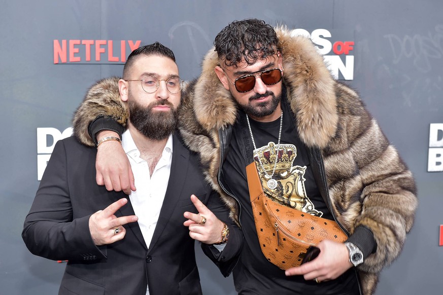 Rapper und Darsteller Sinan G (Sinan Farhangmehr) gemeinsam mit Haftbefehl bei der Premiere.&nbsp;