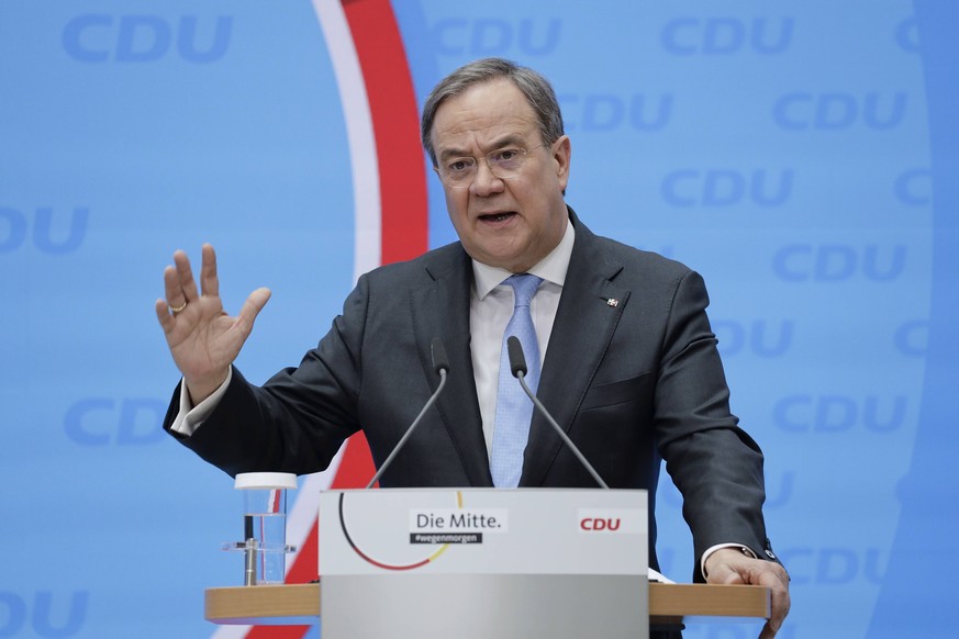 03.05.2021, Berlin, Deutschland - Foto: Pressekonferenz mit dem CDU-Parteivorsitzenden und Kanzlerkandidaten Ministerpraesident Armin Laschet in der CDU-Parteizentrale in Berlin. *** 03 05 2021, Berli ...