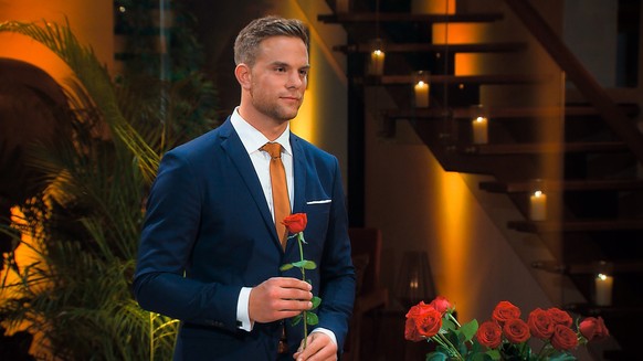 Der Bachelor: Folge 1 - Sebastian Preuss