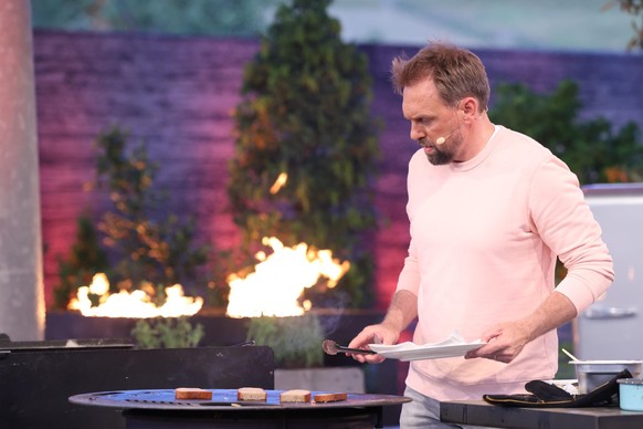 Steven Gätjen kochte zum ersten Mal bei "Grill den Henssler".