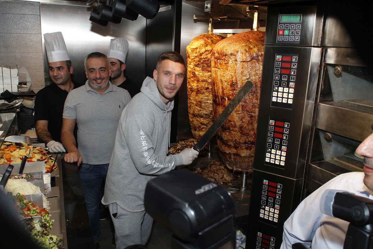 Metin Dag und Lukas Podolski