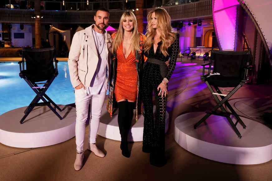 Titel: Germany’s Next Topmodel - by Heidi Klum;
Staffel: 18;
Folge: 17;
Person: Philipp Plein; Heidi Klum; Elle Macpherson;
Copyright: ProSieben/Sven Doornkaat;
Fotograf: Sven Doornkaat;
Bildredakteur ...