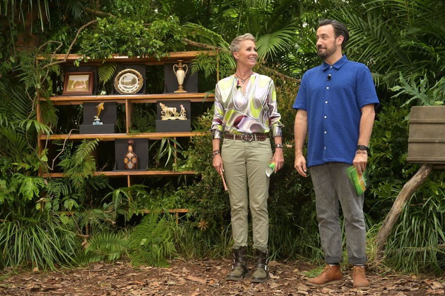 Sonja Zietlow und Jan Köppen moderieren auch dieses Jahr das Dschungelcamp.