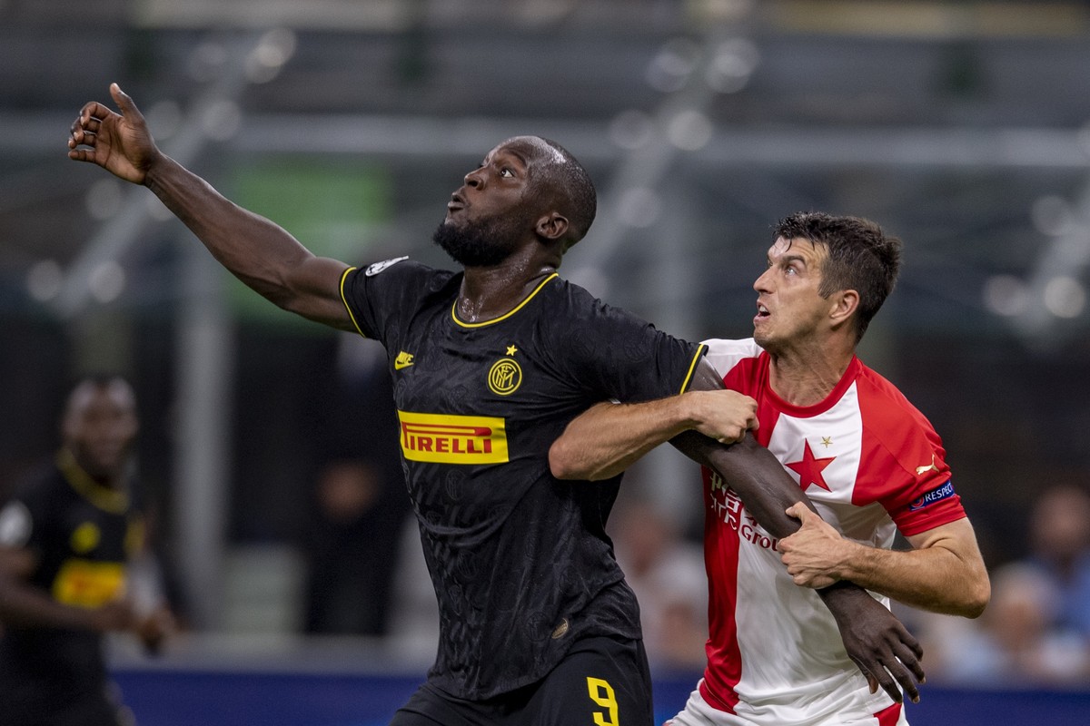 Ondrej Kudela Slavia Praha Romelu Lukaku Inter during the Uefa Champions League Group Stage First match between Inter 1-1 Slavia Praha at Giuseppe Meazza Stadium on September 19, 2019 in Milano, Italy ...