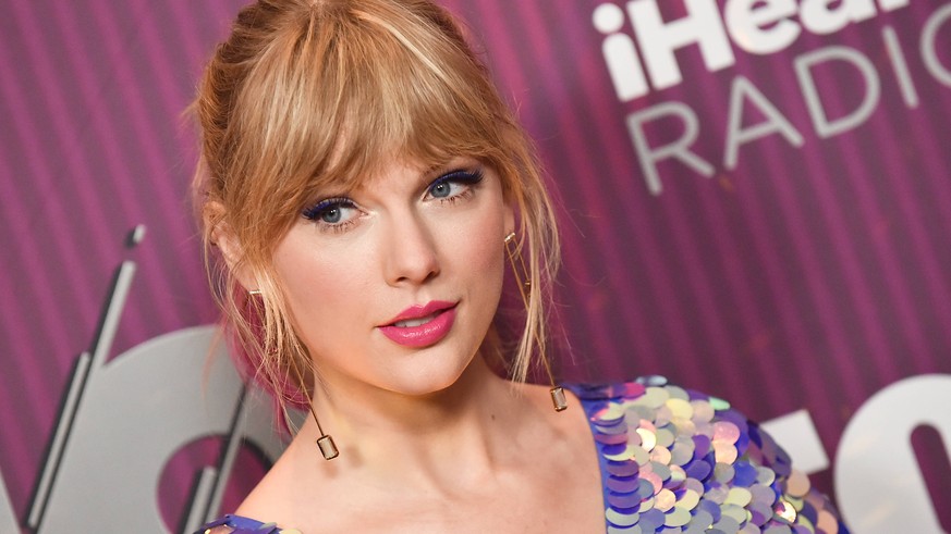 Taylor Swift arriving at the iHeart Radio Music Awards in Los Angeles, California - March 14, 2019 - iHeart Radio Music Awards 2019, Los Angeles California United States Microsoft Theatre PUBLICATIONx ...