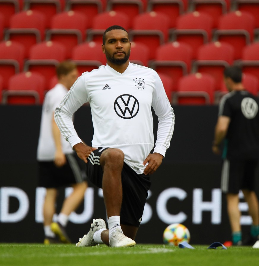 Jonathan Tah (Deutschland Germany) - 10.06.2019: Abschlusstraining der Deutschen Nationalmannschaft vor dem EM-Qualifikationsspiel gegen Estland, Opel Arena Mainz *** Jonathan Tah Germany Germany 10 0 ...