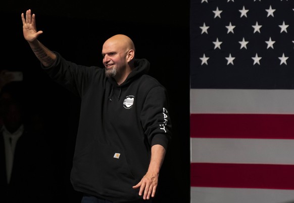 Democrat John Fetterman waves to his supporters after winning the Senate seat for Pennsylvania at Stage AE on Wednesday, November 9, 2022 in Pittsburgh. 1 PIT2022110902 ARCHIExCARPENTER