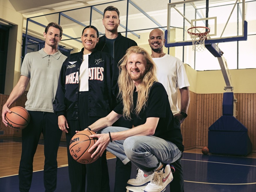 Titel: ran NBA;
Staffel: 2023;
Person: Alex Schlüter; Ireti Amojo; Patrick Femerling; Christoph &quot;Icke&quot; Dommisch; Alex King;
Copyright: ProSieben/Christoph Köstlin;
Fotograf: Christoph Köstli ...