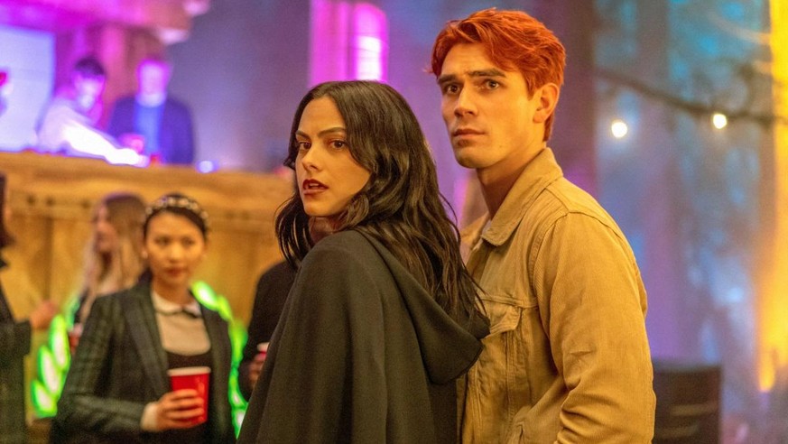 &quot;Riverdale&quot;-Fans erwarten mit Spannung einen großen Zeitsprung in Staffel 5. Mit eben dem wird das Leben für Archie und Co. aber offenbar nicht leichter.