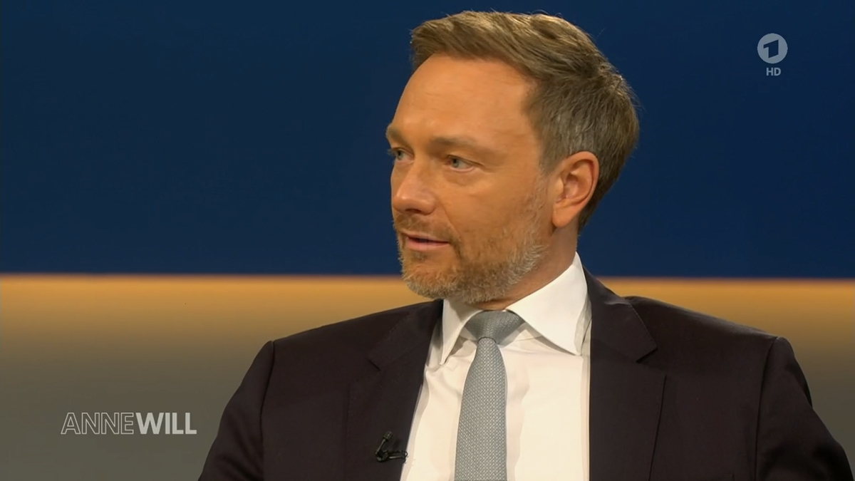 FDP-Chef Christian Lindner ist strikt gegen Ausgangssperren.