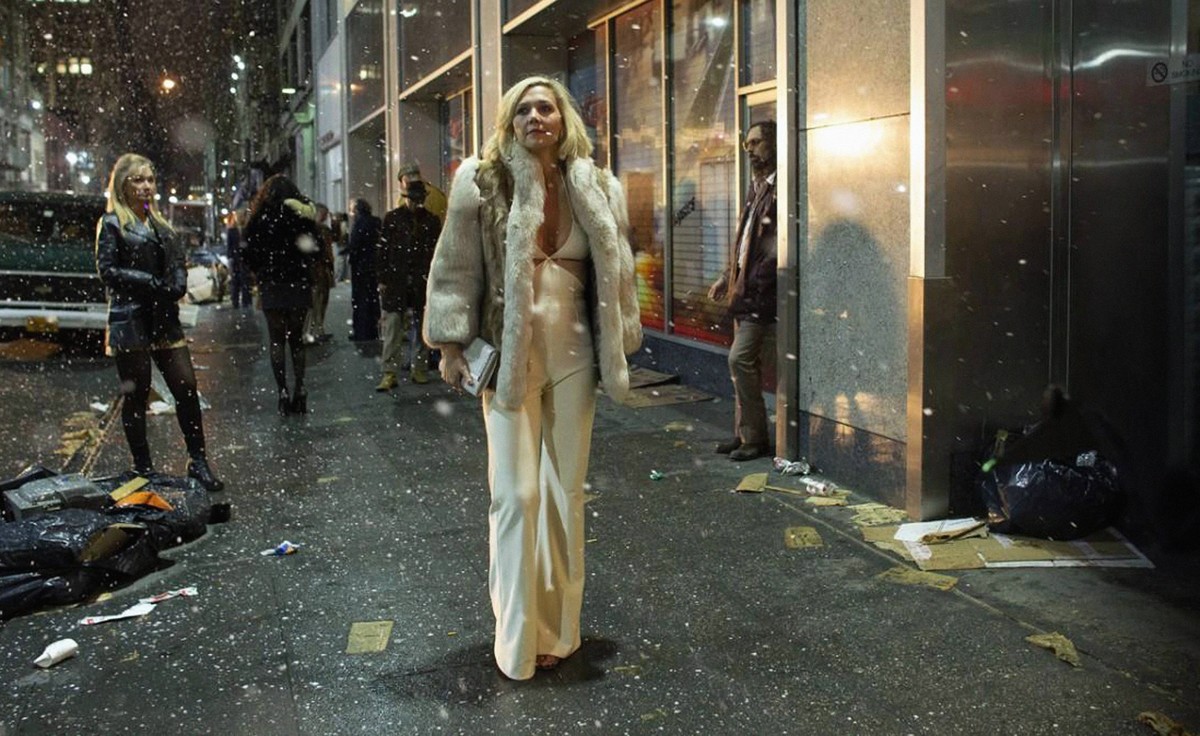 HBO - Blown Deadline Productions / DR THE DEUCE serie TV creee par George Pelecanos et David Simon 2017- USA saison 2 Maggie Gyllenhaal. 1970 s, prostituee; prostitute PUBLICATIONxINxGERxSUIxAUTxONLY  ...