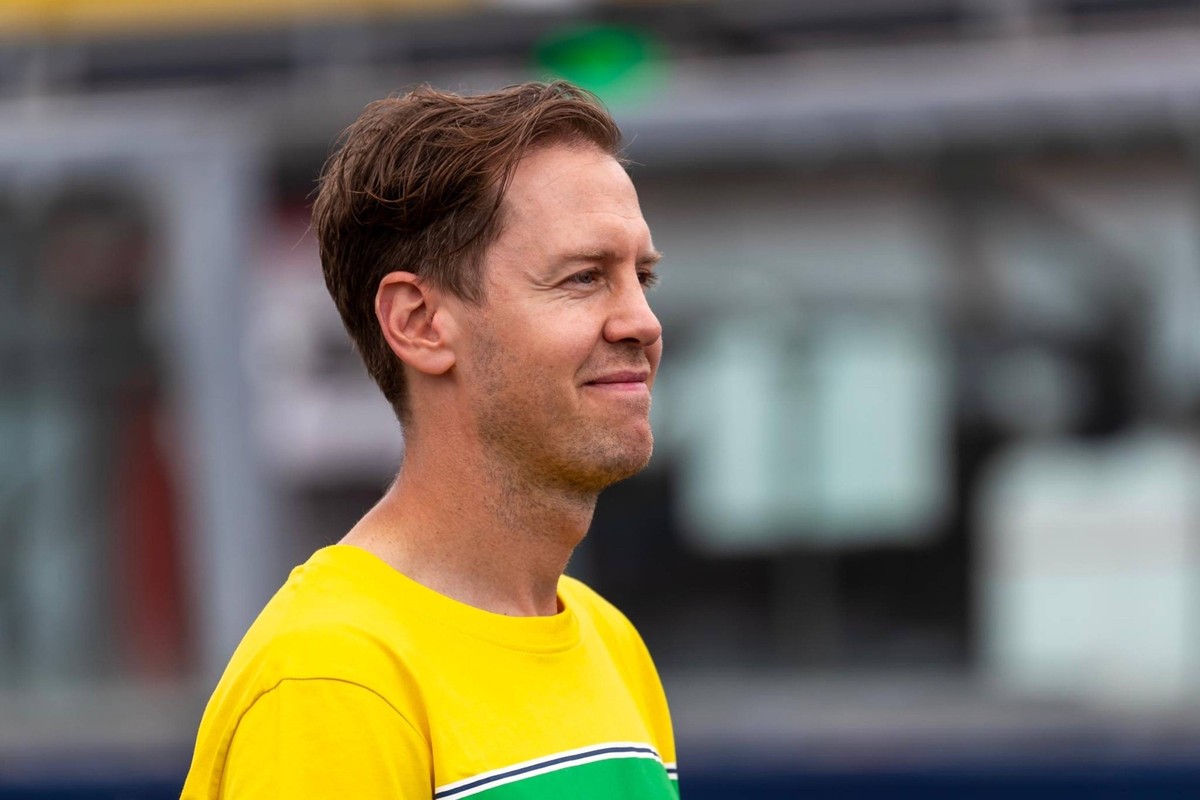 F1 GP Imola / Italien Donnerstag, 16.05.2024 Sebastian Vettel F1 GP Imola / Italien Donnerstag, 16.05.2024 *** F1 GP Imola Italy Thursday, 16 05 2024 Sebastian Vettel F1 GP Imola Italy Thursday, 16 05 ...