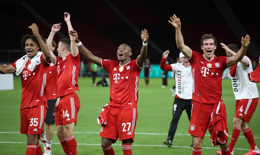 Fussball, Pokalfinale: Saison 2019/2020, 04.07.2020 DFB-Pokal Finale der Herren , Bayer Leverkusen - Bayern München , Muenchen Deutscher Pokalsieger Bayern München 2020 , FCB David Alaba , Schlussjube ...