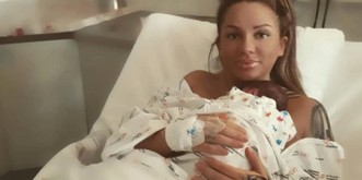 Schwesta Ewa ist Mutter geworden – die Übersetzung des Baby-Namens erstaunt uns dann schon