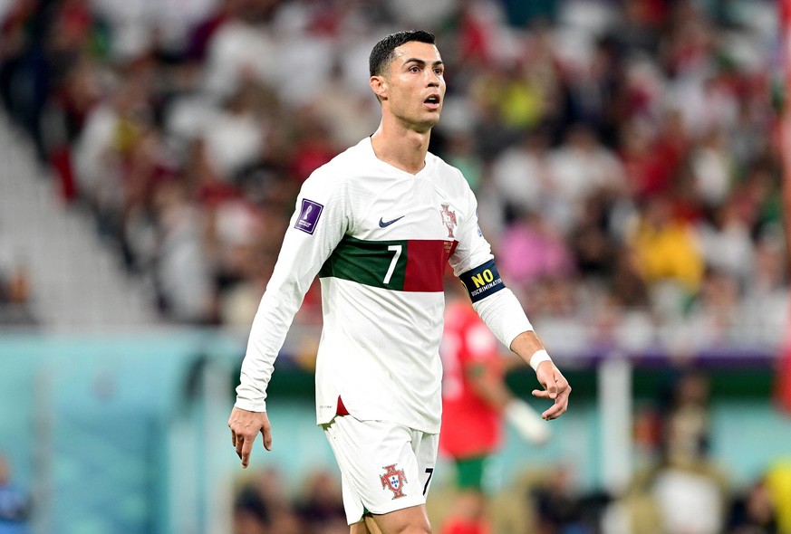 FUSSBALL WM 2022 Viertelfinale Marokko - Portugal 10.12.2022 Enttaeuschung bei Cristiano Ronaldo Portugal *** FOOTBALL World Cup 2022 quarterfinals Morocco Portugal 10 12 2022 Cristiano Ronaldo disapp ...