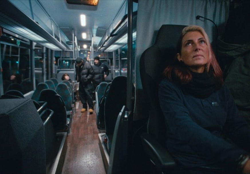 Petra ist seit 16 Jahren Busfahrerin und lebt mit ihrer Familie in Berlin.