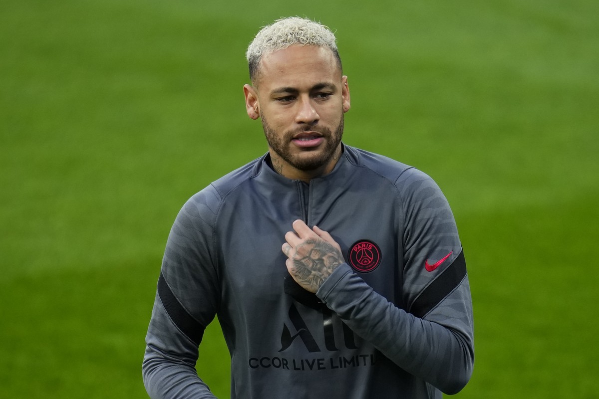 PSG's Neymar attends a training session at the Bernabeu stadium in Madrid, Spain, Tuesday, March 8, 2022. Real Madrid will play its Champions League soccer match against Paris Saint-Germain on We ...