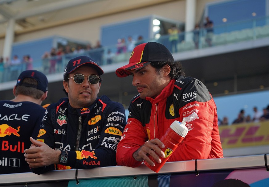 Formula 1 Etihad Airways Abu Dhabi Grand Prix 2023 / 26.11.2023, Yas Marina Circuit, Abu Dhabi, Formula 1 Etihad Airways Abu Dhabi Grand Prix 2023 , im Bild Sergio Perez MEX, Oracle Red Bull Racing, C ...