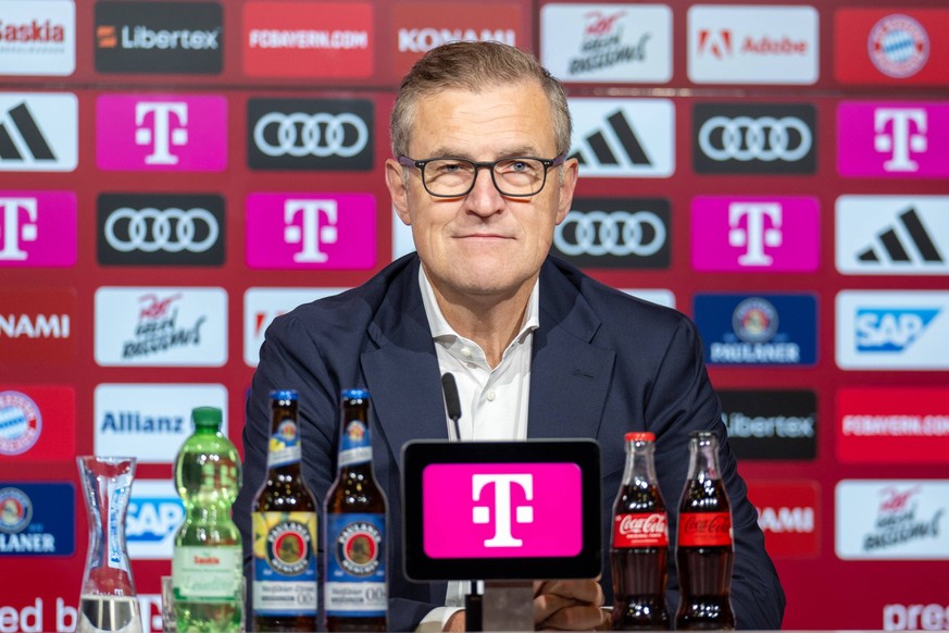 Jan-Christian Dreesen, Vorstandsvorsitzender FC Bayern Muenchen AG, FC Bayern Muenchen, Pressekonferenz zur Vorstellung des neuen Sportdirektor, 30.08.2023 Muenchen Bayern Deutschland *** Jan Christia ...