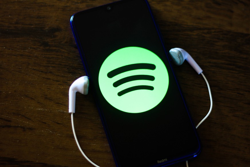 December 30, 2019, Brazil: In this photo illustration the Spotify logo is seen displayed on a smartphone. Brazil PUBLICATIONxINxGERxSUIxAUTxONLY - ZUMAs197 20191230zabs197007 Copyright: xRafaelxHenriq ...