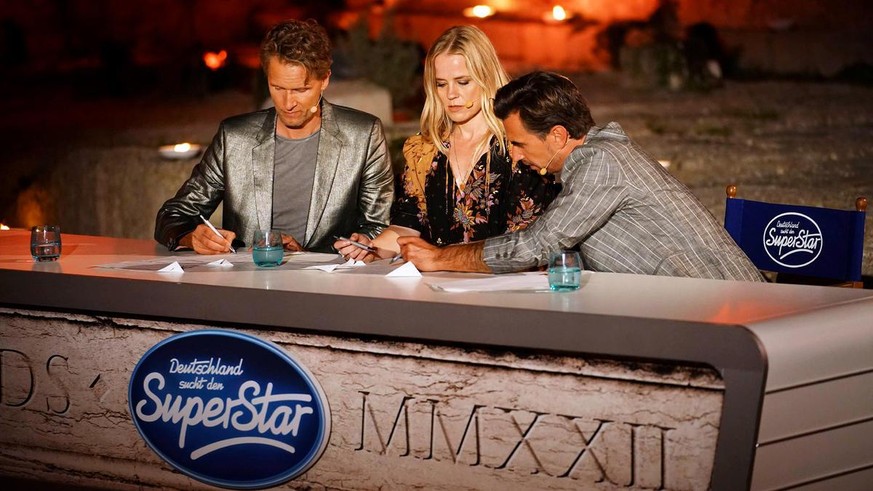 Die neue "DSDS"-Jury um Florian Silbereisen konzentriert bei der Arbeit.