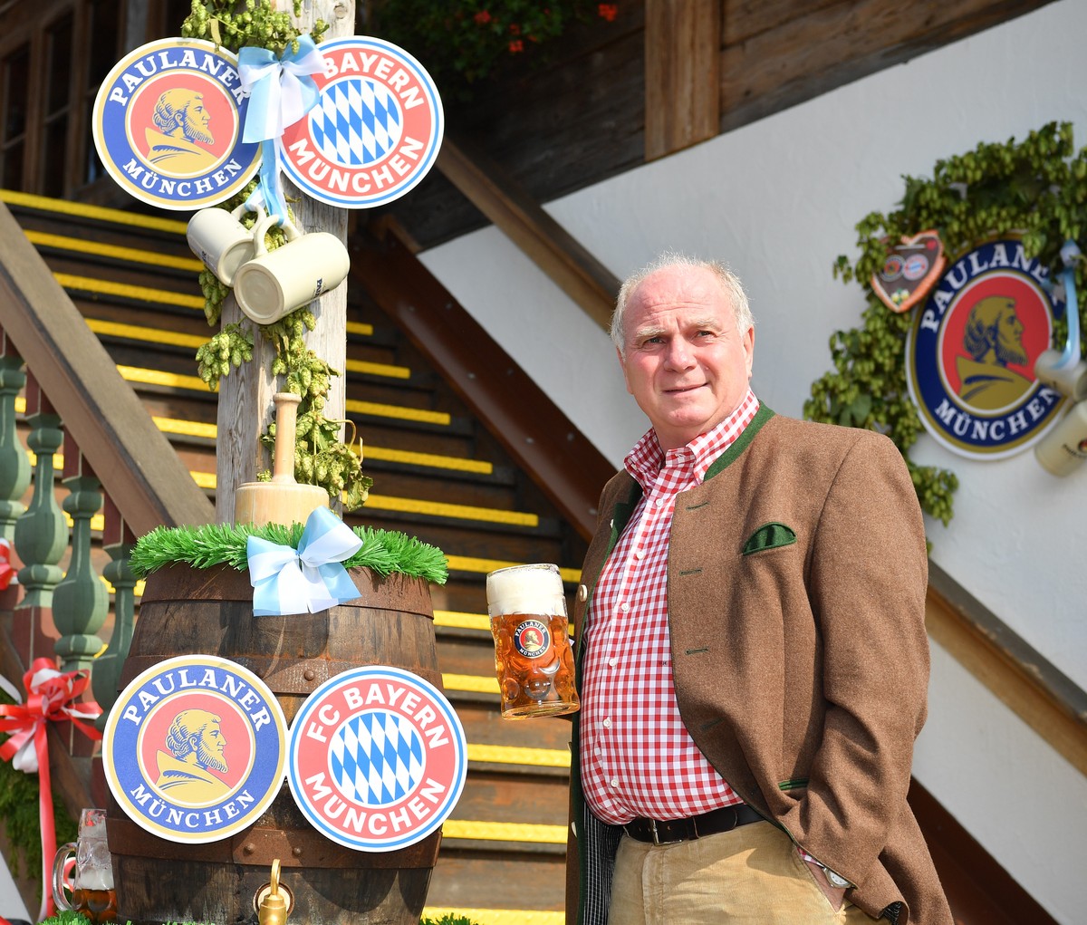 MUNICH, GERMANY - SEPTEMBER 23: Uli Hoeness, President of FC Bayern Muenchen atttends the Oktoberfest beer festival at Kaefer Wiesnschaenke tent at Theresienwiese on September 23, 2017 in Munich, Germ ...