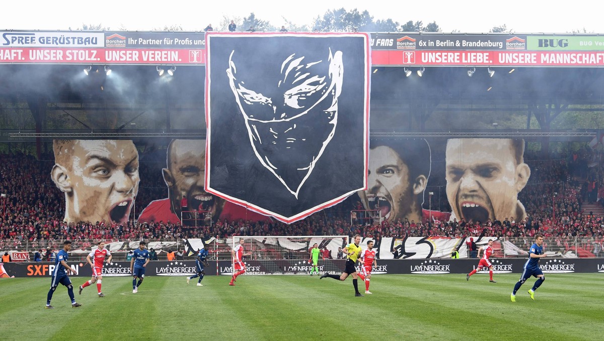 Fussball, Herren, 2. Bundesliga, Saison 2018/2019 (31. Spieltag), 1. FC Union Berlin - Hamburger SV, Fans des 1. FC Union, 15 Jahre Hammerhearts, 28.04. 2019, *** Football Men 2 Bundesliga Season 2018 ...