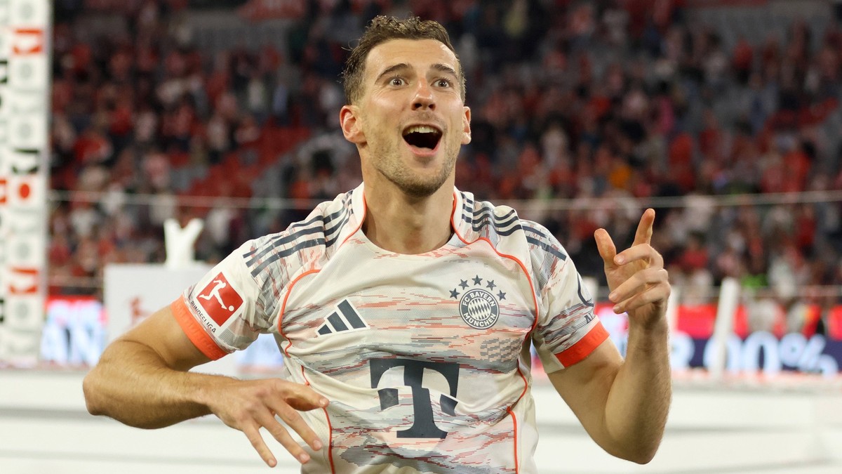 LEON GORETZKA, Bayern Monaco, Bundesliga, 2024-25, Bayern Munchen vs Borussia Monchengladbach 2-0, 10-05-2025, Esultanza, Celebration, Jubel, Winners, Vittoria del Campionato BUNDESLIGA 2024-25 BAYERN ...