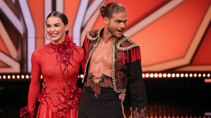 COLOGNE, GERMANY - MAY 14: Rurik Gislason and Renata Lusin react after their performance on stage during the 10th show of the 14th season of the television competition &quot;Let&#039;s Dance&quot; on  ...