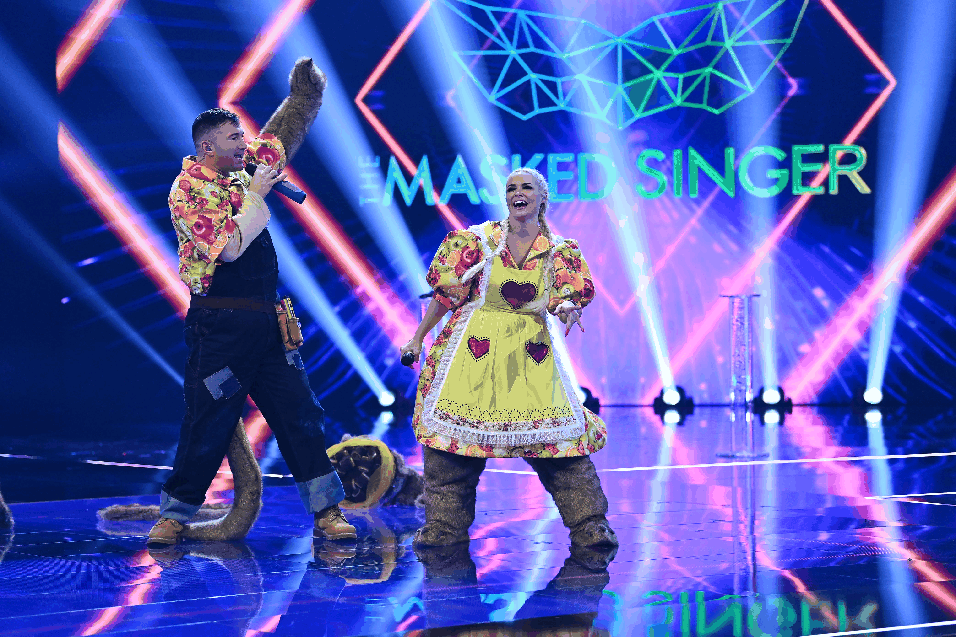 Photo of Wegen „The Masked Singer“: Daniela Katzenberger hat Probleme mit dem Fernsehsender