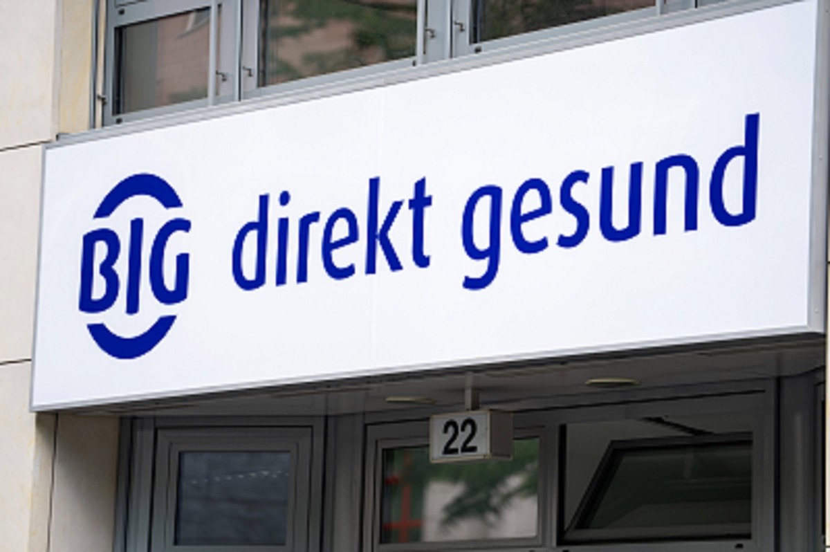 Symbolbild Unternehmenslogo der Bundesinnungskrankenkasse Gesundheit Symbolfoto Unternehmenslogo der Bundesinnungskrankenkasse Gesundheit mit dem Slogan BIG direkt gesund Deutschland *** Symbol photo  ...