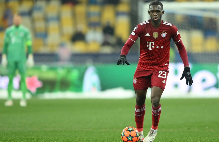 KYIV, UKRAINE - NOVEMBER 23: Tanguy Nianzou of FC Bayern München plays the ball during the UEFA Champions League group E match between Dinamo Kiev and Bayern München at Olimpiysky on November 23, 2021 ...