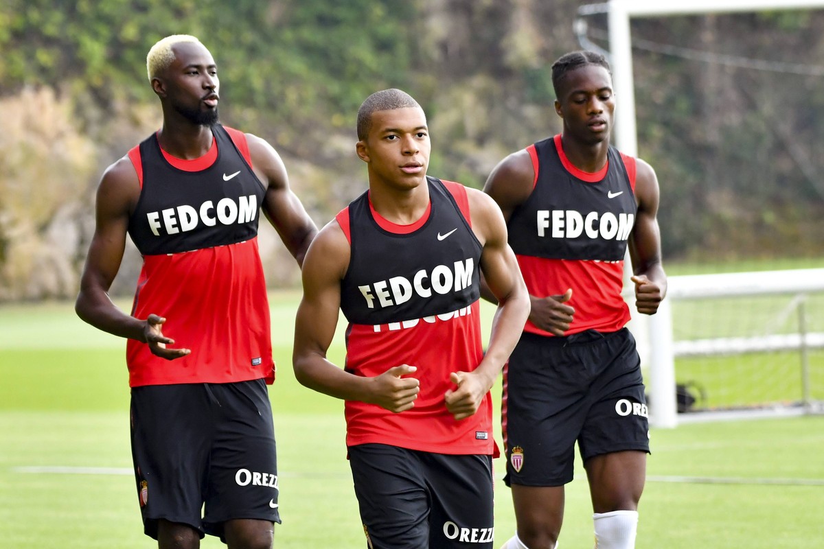 Lacina Traore (AS Monaco) - Kylian MBappe (AS Monaco) - Terence Kongolo (AS Monaco) FOOTBALL : Reprise de l entrainement des internationaux de l AS Monaco - 10/07/2017 NorbertScanella/Panoramic PUBLIC ...