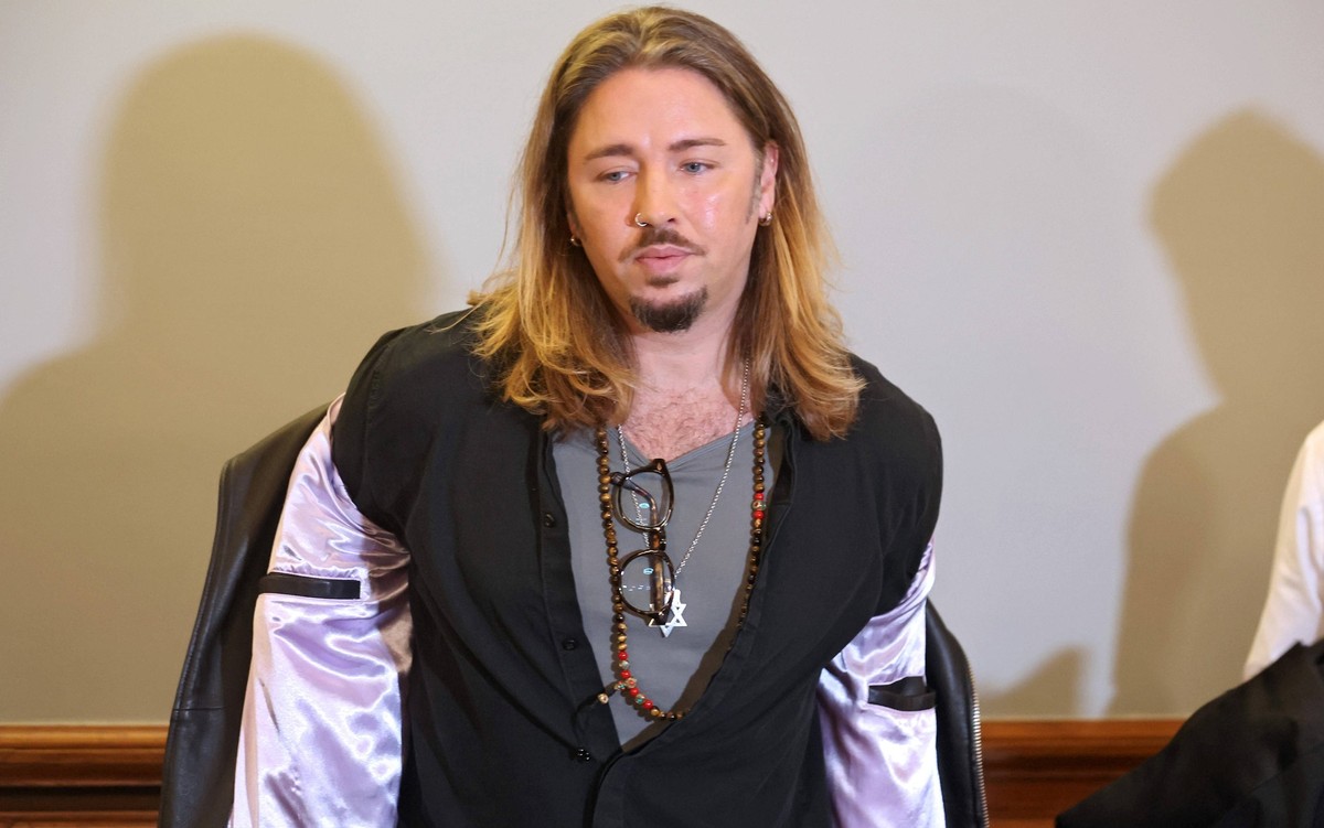 Prozessauftakt gegen Gil Ofarim in Leipzig. Der Sänger Gil Ofarim zum Prozessauftakt am 07.11.2023 im Landgericht in Leipzig. Am 07.11.2023 beginnt am Landgericht in Leipzig der auf 10 Verhandlungstag ...