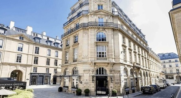 Grand Hotel Du Palais Royal Emily in Paris Place de Valois
